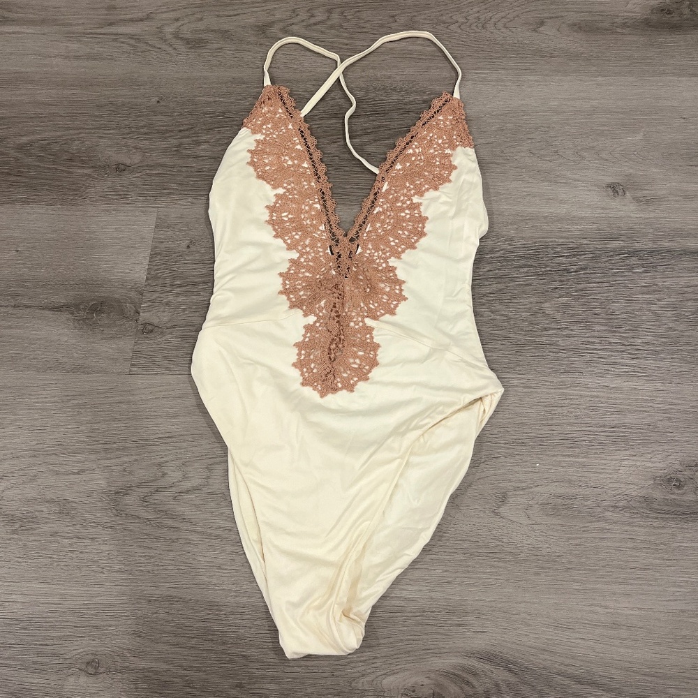 One piece swimsuit